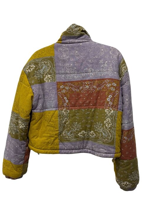 Urban Outfitters BDG Patchwork Puffer Jacket Bandana Print Multicolor Cropped Si - Picture 3 of 8